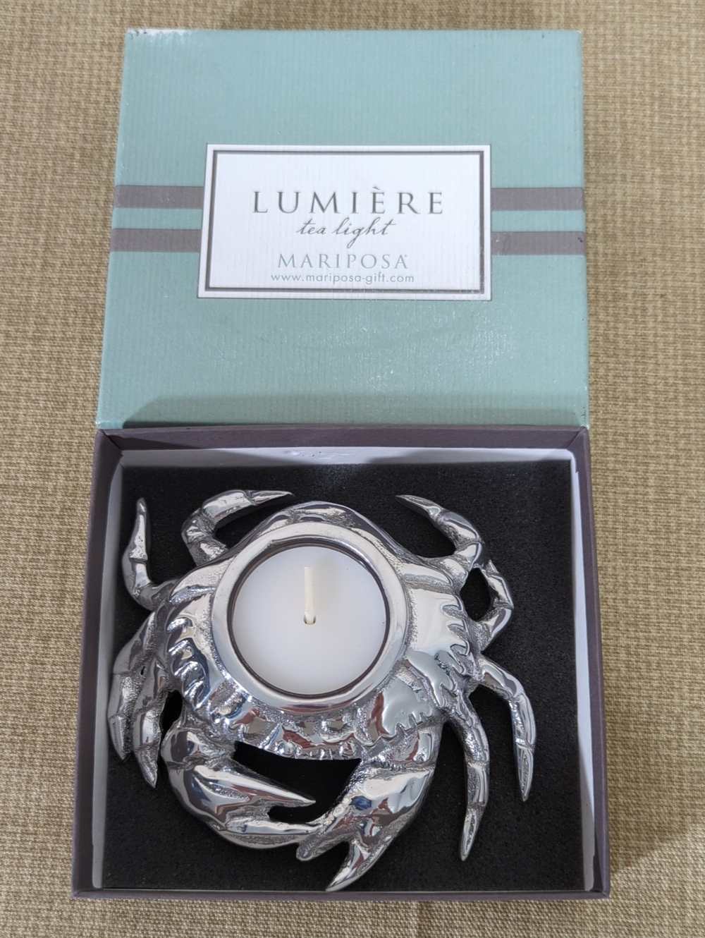 Mariposa Lumiere Tea light candle holder. 5" X 4"